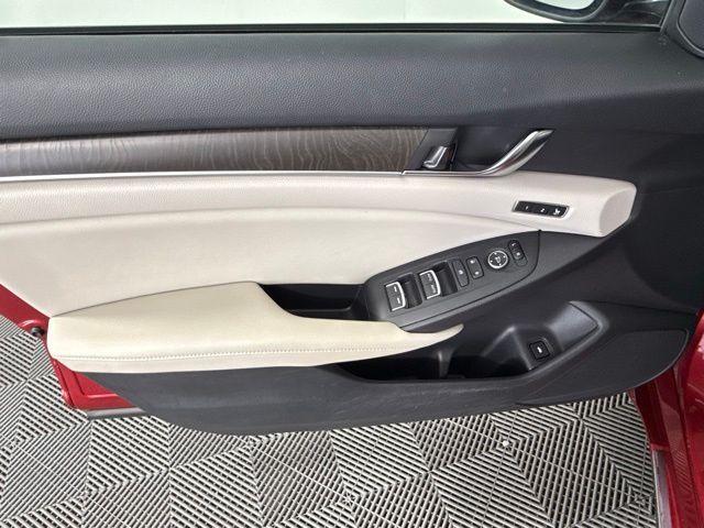 used 2018 Honda Accord car, priced at $18,657