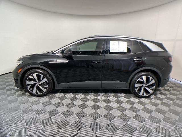 used 2021 Volkswagen ID.4 car, priced at $23,687