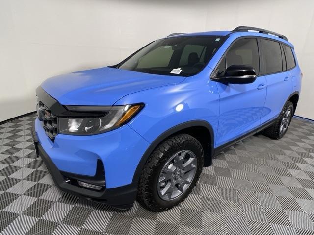 new 2025 Honda Passport car, priced at $50,218