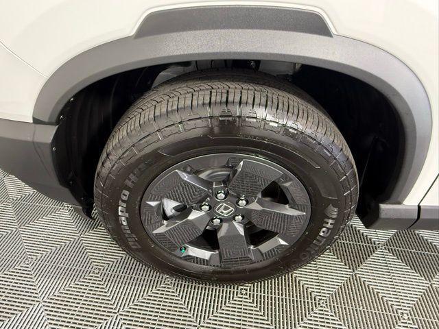 used 2026 Honda Passport car, priced at $40,457