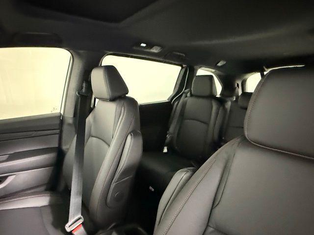 new 2025 Honda Odyssey car, priced at $44,975