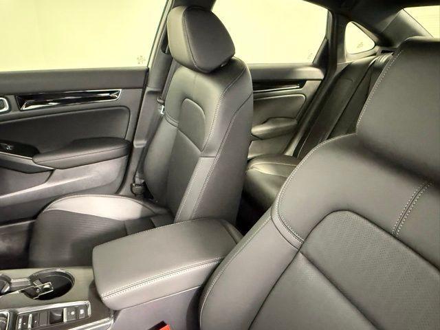 new 2025 Honda Civic Hybrid car, priced at $33,555