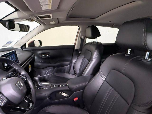 new 2025 Honda HR-V car, priced at $30,895