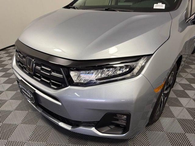 new 2026 Honda Odyssey car, priced at $44,290