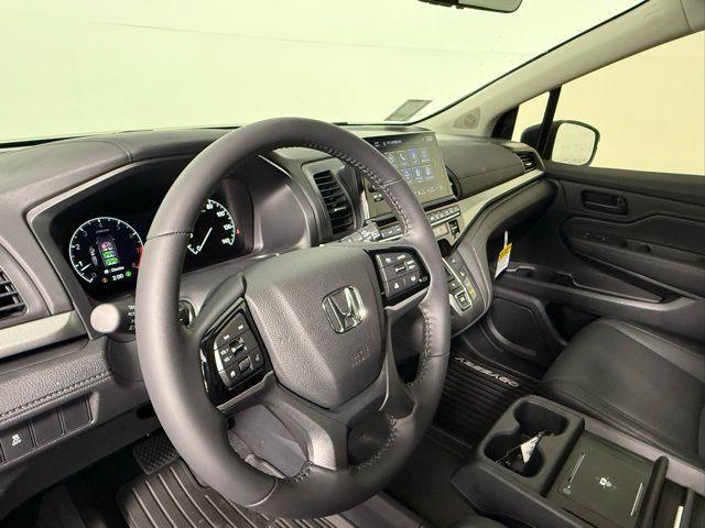 new 2026 Honda Odyssey car, priced at $44,290