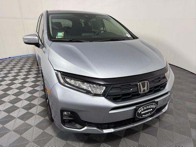 new 2026 Honda Odyssey car, priced at $44,290