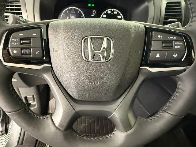 new 2026 Honda Odyssey car, priced at $44,290