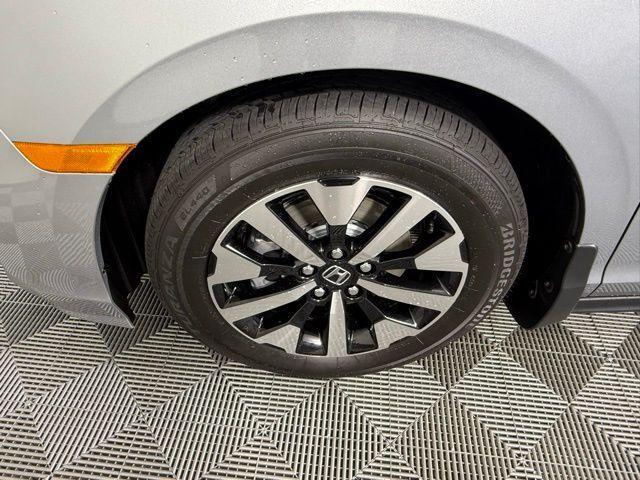 new 2026 Honda Odyssey car, priced at $44,290