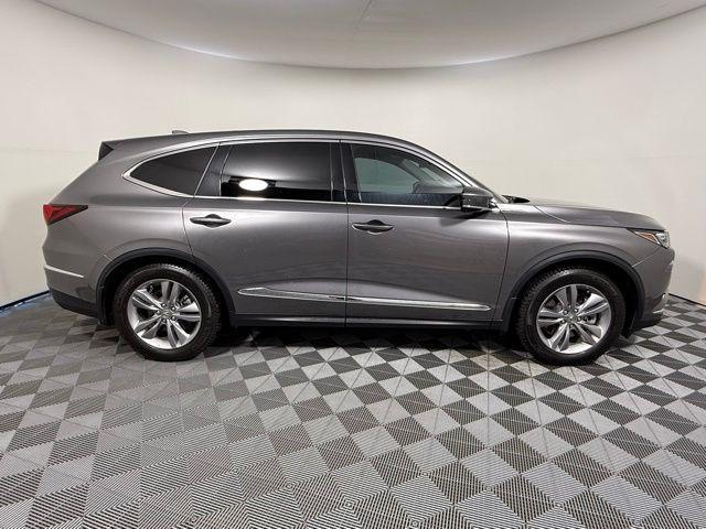 used 2022 Acura MDX car, priced at $33,654