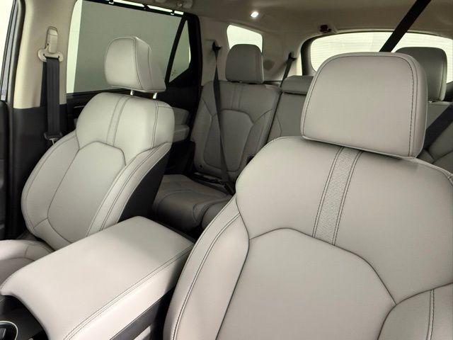 new 2025 Honda Pilot car, priced at $48,950
