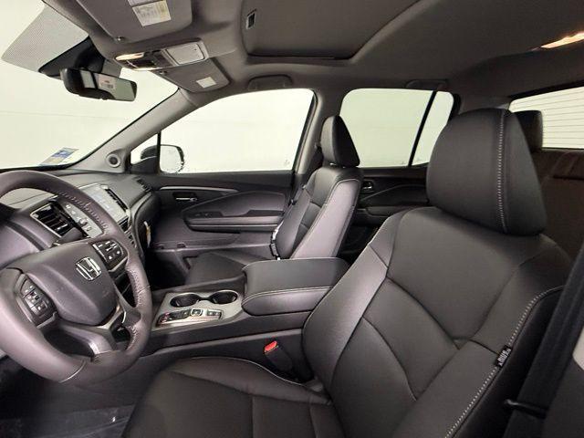 new 2025 Honda Ridgeline car, priced at $44,680