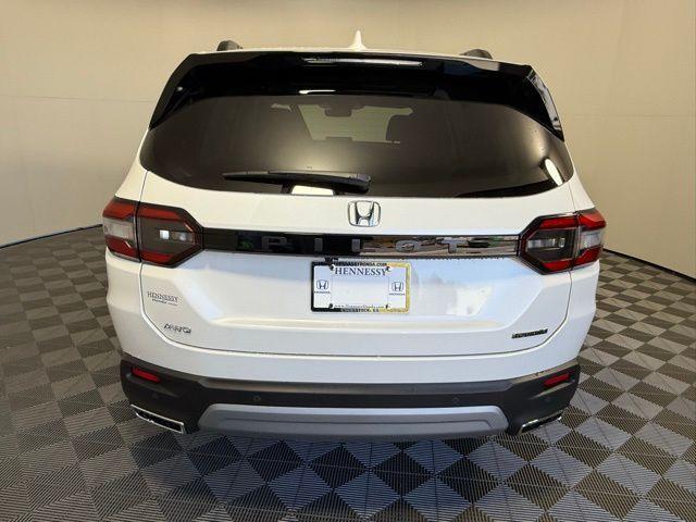 new 2025 Honda Pilot car, priced at $51,850