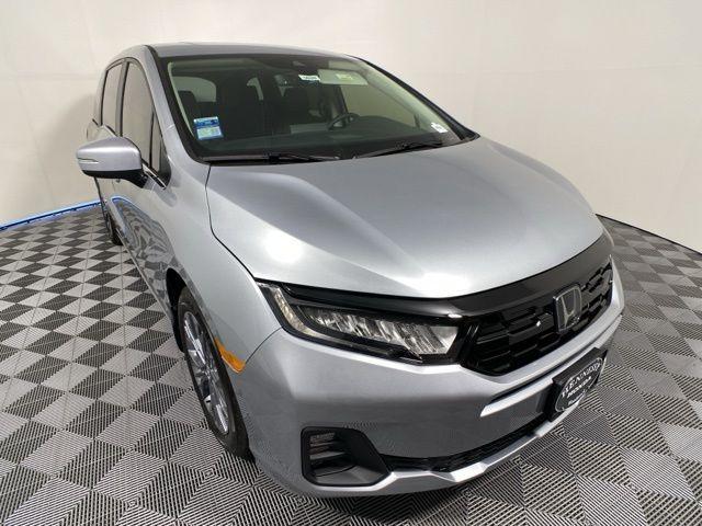 used 2025 Honda Odyssey car, priced at $43,857