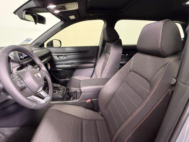 new 2025 Honda CR-V Hybrid car, priced at $38,000