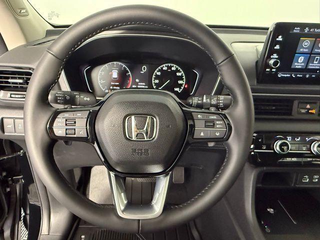 new 2025 Honda Pilot car, priced at $50,895