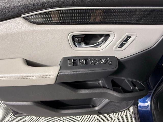 used 2023 Honda Pilot car, priced at $45,654