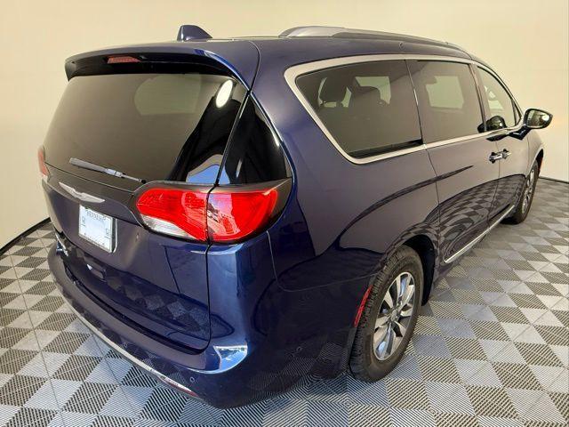 used 2020 Chrysler Pacifica car, priced at $27,657