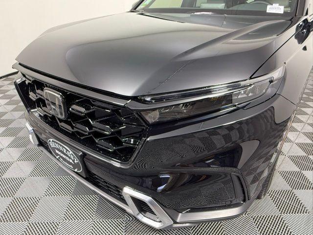 new 2026 Honda CR-V Hybrid car, priced at $43,700