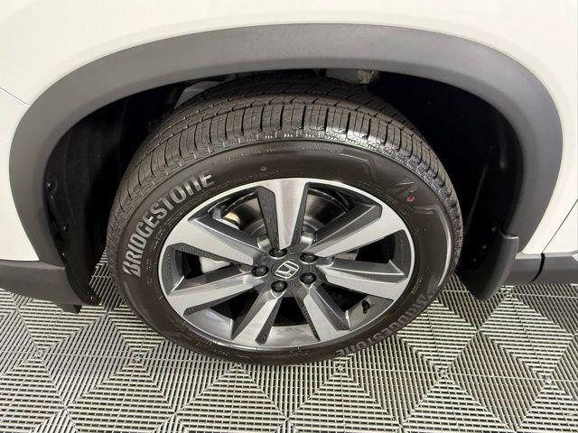 new 2025 Honda Pilot car, priced at $54,985