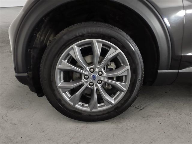 used 2023 Ford Explorer car, priced at $35,421