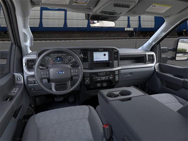 new 2025 Ford F-350 car, priced at $61,925