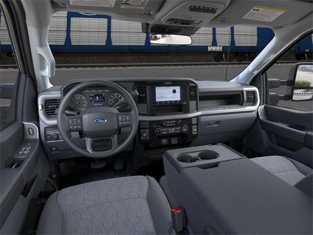 new 2025 Ford F-350 car, priced at $62,120