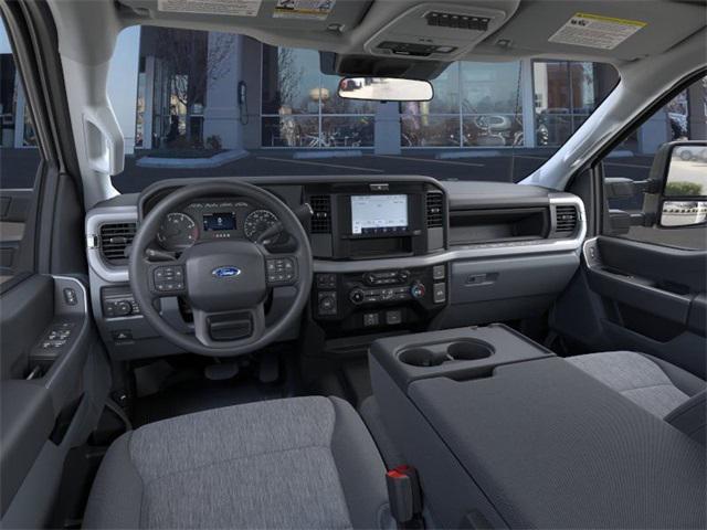 new 2026 Ford F-450 car, priced at $81,140