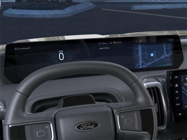 new 2025 Ford Expedition car, priced at $79,691