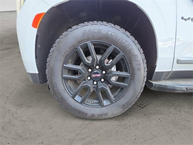 used 2022 GMC Yukon car, priced at $48,492