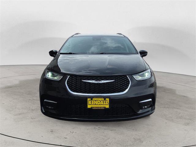 used 2022 Chrysler Pacifica car, priced at $21,498