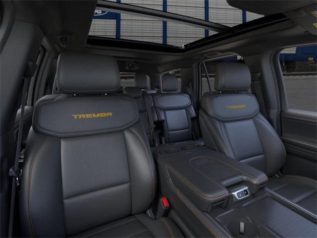 new 2025 Ford Expedition car, priced at $80,898