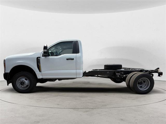 new 2025 Ford F-350 car, priced at $58,935