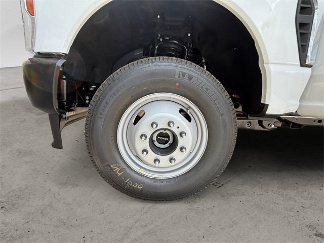 new 2025 Ford F-350 car, priced at $58,935