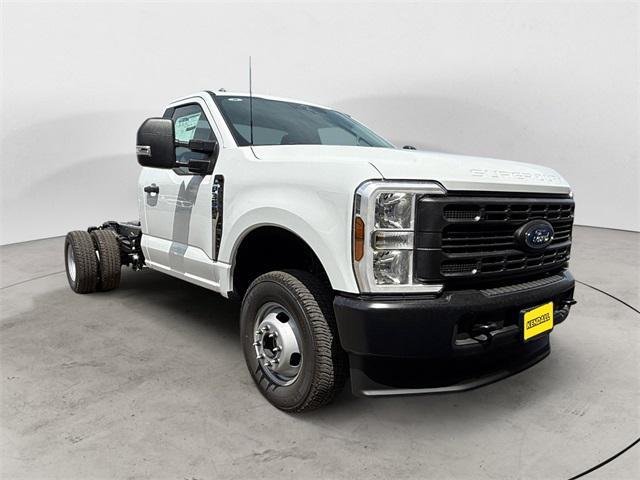 new 2025 Ford F-350 car, priced at $58,935