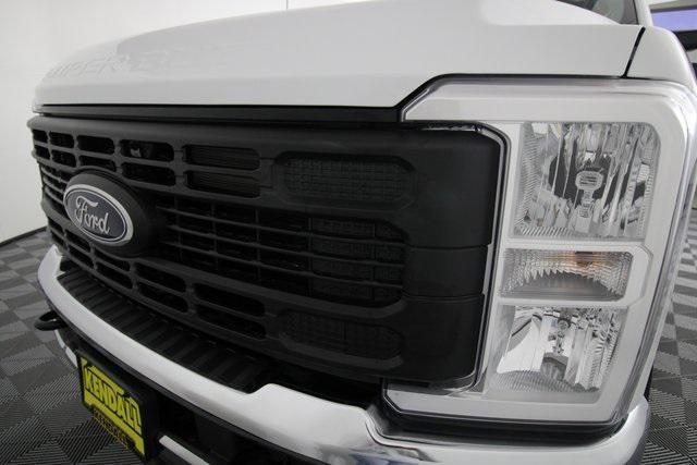 new 2024 Ford F-350 car, priced at $68,333