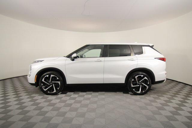 used 2022 Mitsubishi Outlander car, priced at $23,946