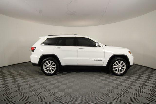 used 2017 Jeep Grand Cherokee car, priced at $14,473