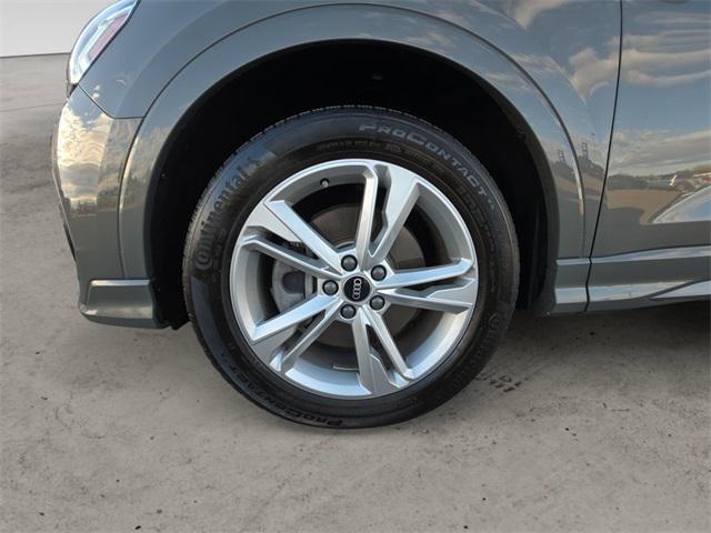 used 2021 Audi Q3 car, priced at $27,923