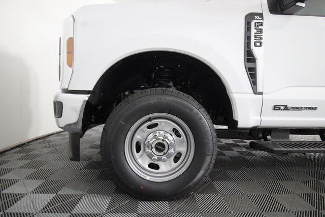 new 2024 Ford F-350 car, priced at $73,123