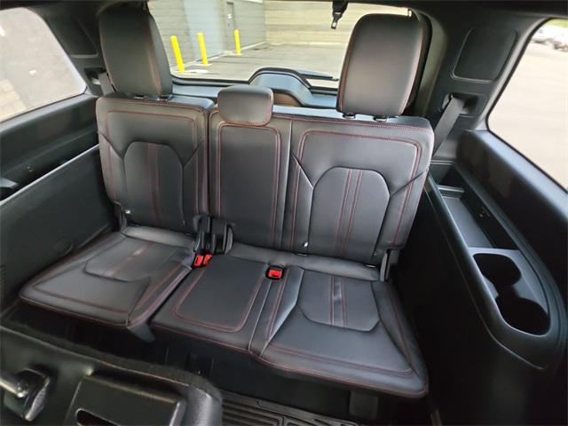 used 2024 Ford Expedition car, priced at $63,989