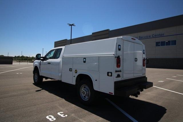 new 2024 Ford F-350 car, priced at $70,988