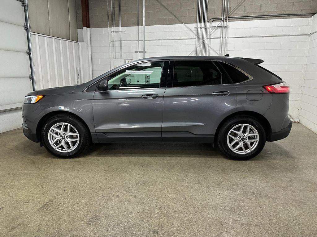 used 2024 Ford Edge car, priced at $24,670