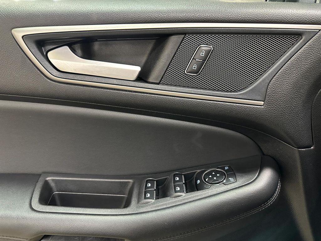 used 2024 Ford Edge car, priced at $24,670