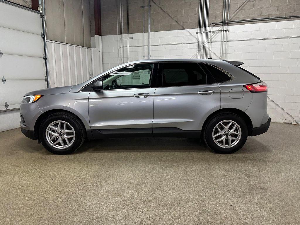 used 2024 Ford Edge car, priced at $28,580