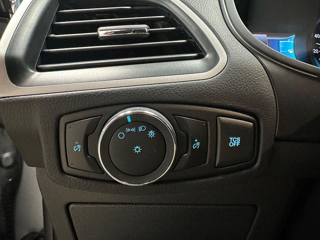 used 2024 Ford Edge car, priced at $28,580