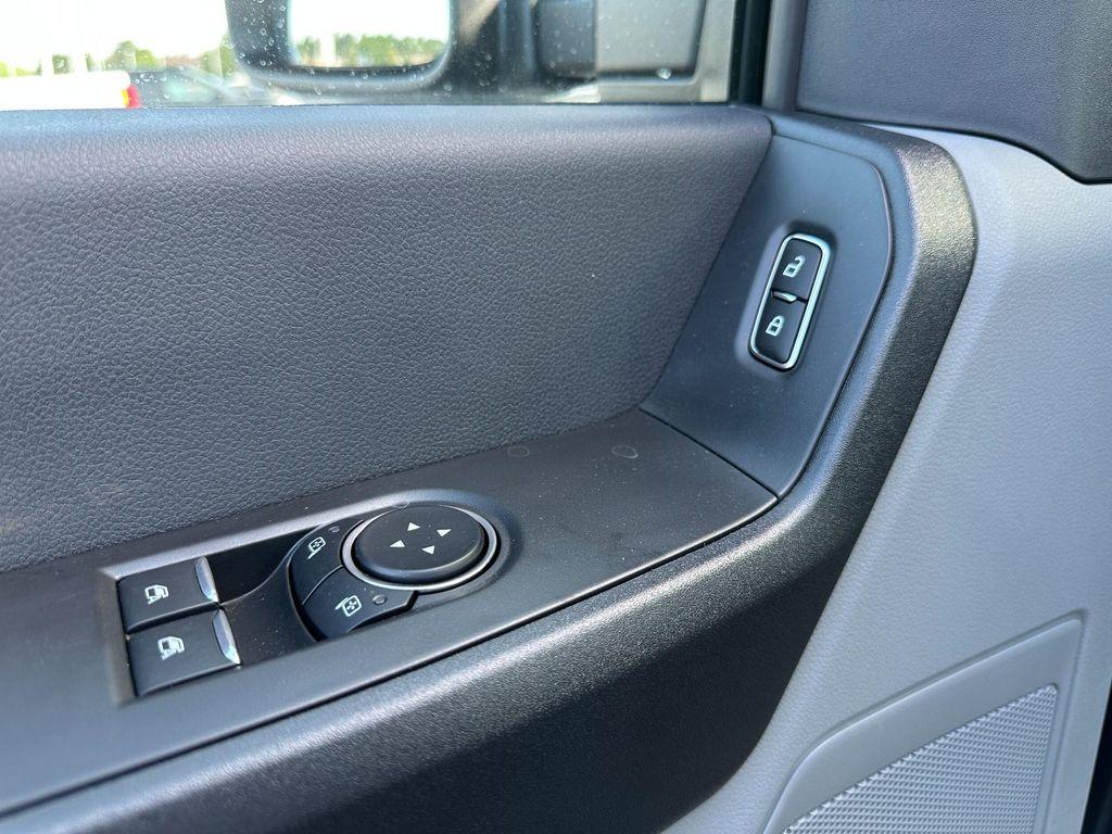 new 2025 Ford F-350 car, priced at $60,180