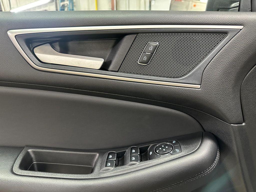 used 2024 Ford Edge car, priced at $28,649