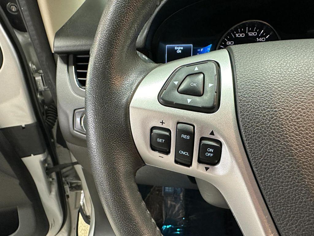 used 2014 Ford Edge car, priced at $11,980
