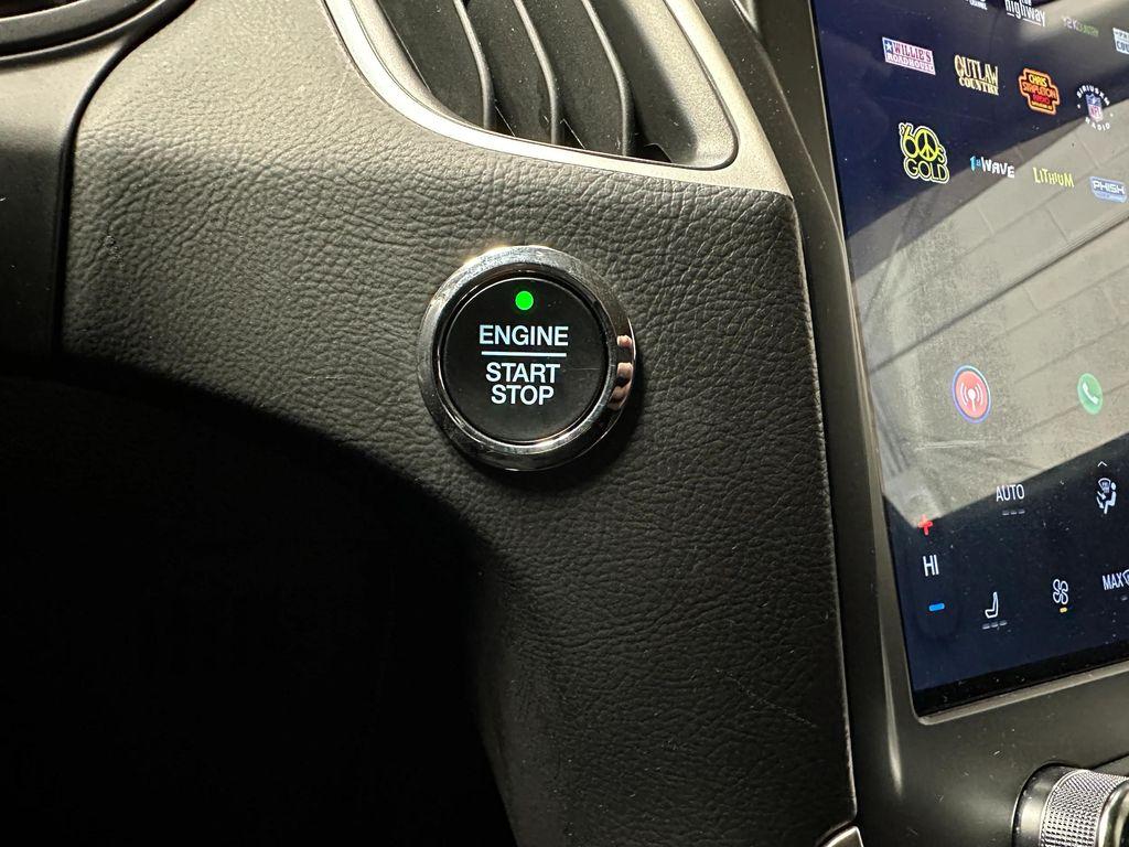 used 2024 Ford Edge car, priced at $24,400