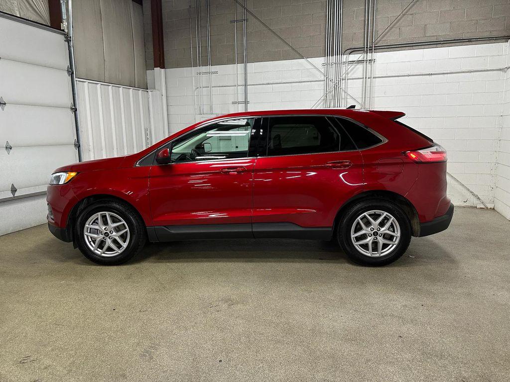 used 2024 Ford Edge car, priced at $24,400